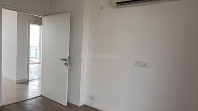 Bedroom Image of 2092 Sq.ft 3 BHK Apartment / Flat for sale in DLF The Primus, Sector 82A Gurgaon for Rs. 30000000