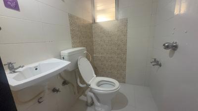 Image of 1800 Sq.ft 3 BHK Apartment / Flat for sale in Parishram Siesta Dwelling, Thaltej, Ahmedabad for Rs. 16500000