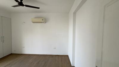 Bedroom Image of 1388 Sq.ft 2 BHK Apartment / Flat for rent in Experion The Heartsong, Sector 108 Gurgaon for Rs. 34000