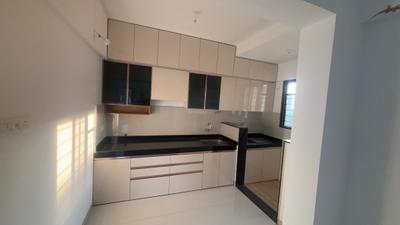 Kitchen Image of 1070 Sq.ft 2 BHK Apartment / Flat for rent in Kohinoor Sportsville, Maan Pune for Rs. 27000