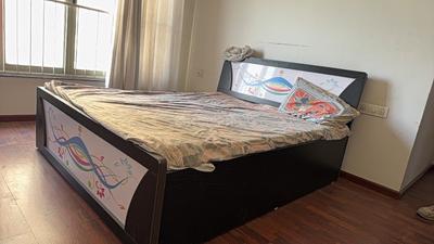 Bedroom Image of 1080 Sq.ft 2 BHK Apartment / Flat for rent in Adani The Meadows, Shantigram Ahmedabad for Rs. 32000