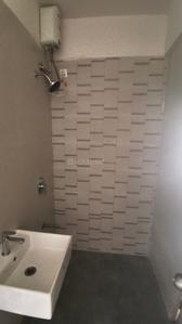 Bathroom Image of 700 Sq.ft 1 BHK Apartment / Flat for rent in Ashar Arize, Kalwa Thane for Rs. 27000