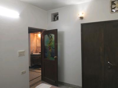 Bedroom Image of 1050 Sq.ft 3 BHK Apartment / Flat for sale in GH 14 DDA MIG, Paschim Vihar New Delhi for Rs. 15500000