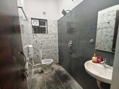 Bathroom Image of 1100 Sq.ft 2 BHK Apartment / Flat for rent in New Tippasandra Bengaluru for Rs. 47000