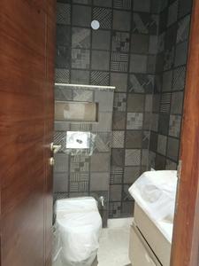 Bathroom Image of 1400 Sq.ft 3 BHK Builder Floor for sale in Kirti Nagar New Delhi for Rs. 29500000