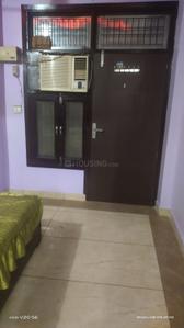 Bedroom Image of 1000 Sq.ft 2 BHK Builder Floor for rent in Dwarka Mor New Delhi for Rs. 28000