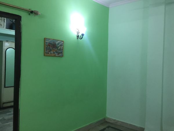 Amritpuri Bedroom 1