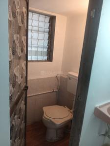 Bathroom Image of 550 Sq.ft 1 BHK Apartment / Flat for rent in Thane West Thane for Rs. 26000