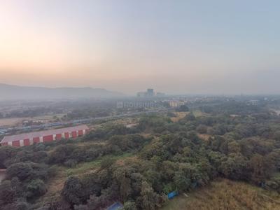 Balcony Image of 930 Sq.ft 1.5 BHK Apartment / Flat for sale in Indiabulls Greens, Panvel Navi Mumbai for Rs. 5100000