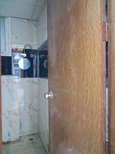 Common Bathroom Image of 1450 Sq.ft 3 BHK Apartment / Flat for sale in Sector 102 Noida for Rs. 5550000
