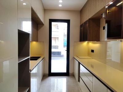 Kitchen Image of 2160 Sq.ft 3 BHK Builder Floor for sale in Sector 45 Gurgaon for Rs. 27000000