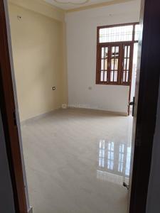 Bedroom Image of 1200 Sq.ft 3 BHK Independent House for rent in Bakshi Ka Talab Lucknow for Rs. 9000