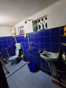 Bathroom Image of 1200 Sq.ft 4 BHK Independent House for sale in Pancha Sayar Kolkata for Rs. 6500000