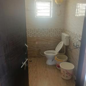 Bathroom Image of 1011 Sq.ft 2 BHK Apartment / Flat for rent in Lila Atulyam, Salaiya Bhopal for Rs. 22000