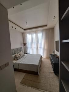 Bedroom Image of 1750 Sq.ft 3 BHK Apartment / Flat for sale in Bandra East Mumbai for Rs. 106000000