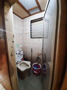 Bathroom Image of 610 Sq.ft 1 BHK Apartment / Flat for sale in Ulhasnagar Thane for Rs. 3000000