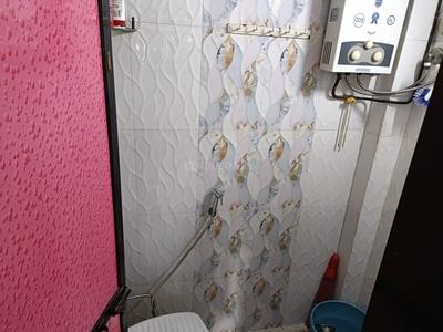Bathroom Image of 550 Sq.ft 1 BHK Apartment / Flat for sale in Mauli, Sion Mumbai for Rs. 13500000
