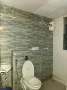 Common Bathroom Image of 834 Sq.ft 2 BHK Apartment / Flat for sale in Lodha Lakeshore Greens, Palava Phase 2 Thane for Rs. 4100000