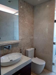 Bathroom Image of 1242 Sq.ft 2 BHK Apartment / Flat for sale in Indiabulls Blu, Worli Mumbai for Rs. 59000000