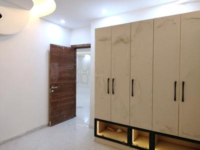 Bedroom Image of 1500 Sq.ft 4 BHK Builder Floor for sale in Bharat Vihar New Delhi for Rs. 17000000