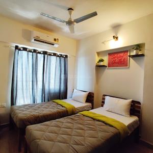 Bedroom Image of 800 Sq.ft 2 BHK Apartment / Flat for rent in Mantri Serene, Goregaon East Mumbai for Rs. 60000