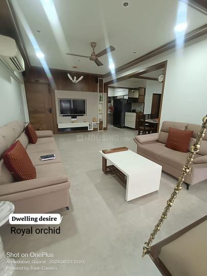 Royal Orchid Main Image 1