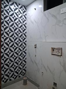 Common Bathroom Image of 1000 Sq.ft 2 BHK Apartment / Flat for sale in Networth Pride 2, Sector 73 Noida for Rs. 4250000