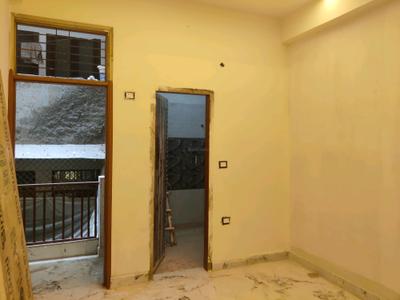 Bedroom Image of 750 Sq.ft 2 BHK Builder Floor for sale in DLF Ankur Vihar Ghaziabad for Rs. 2225405