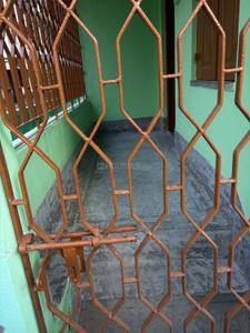 Balcony Image of 600 Sq.ft 2 BHK Builder Floor for rent in Lake Town Kolkata for Rs. 12000