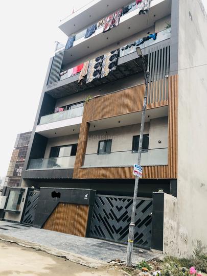 Sector 25, Huda Main Image 1