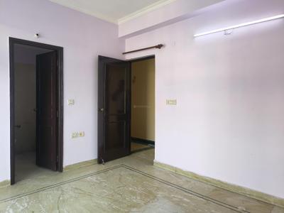 Bedroom Image of 2000 Sq.ft 3 BHK Apartment / Flat for rent in Mahagun Mansion Phase 1 and 2, Indirapuram Ghaziabad for Rs. 38500
