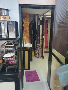 Kitchen Image of 400 Sq.ft 1 RK Apartment / Flat for sale in Vile Parle West Mumbai for Rs. 5500000