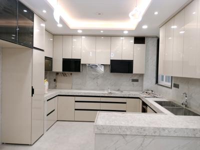 Kitchen Image of 1900 Sq.ft 3 BHK Builder Floor for sale in Surya Lavish Floor, Sector 8 Dwarka New Delhi for Rs. 31000000