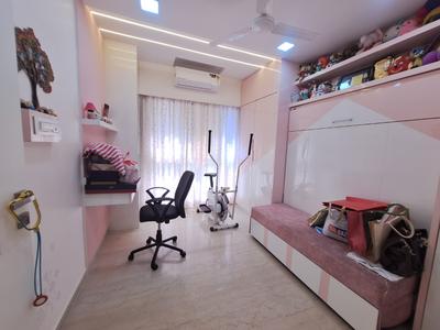 Hall Image of 775 Sq.ft 2.5 BHK Apartment / Flat for sale in Platinum Life, Andheri West Mumbai for Rs. 35000000