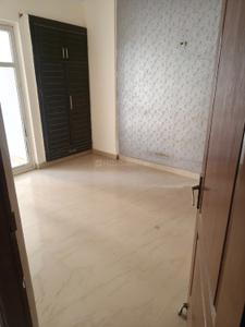 Bedroom Image of 1850 Sq.ft 3 BHK Apartment / Flat for sale in Amrapali Sapphire, Sector 45 Noida for Rs. 24000000