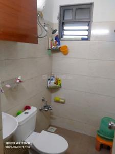 Bathroom Image of 1050 Sq.ft 2 BHK Apartment / Flat for sale in Shree Radha Jaldeep Icon 2, Vejalpur Ahmedabad for Rs. 5000000