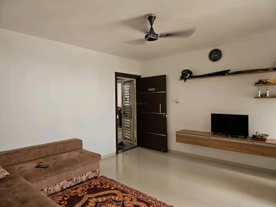 Living Room Image of 806 Sq.ft 2 BHK Apartment / Flat for rent in Laxmi Emerald, Lohegaon Pune for Rs. 28000