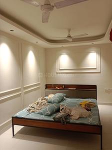 Bedroom Image of 1000 Sq.ft 2 BHK Builder Floor for rent in Swaraj Homes RWA Chittaranjan Park Block K, Chittaranjan Park New Delhi for Rs. 60000