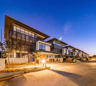 Image of 3935 Sq.ft 4 BHK Villa for sale in Embassy Boulevard, Hosahalli, Bengaluru for Rs. 160000000