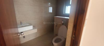 Bathroom Image of 1450 Sq.ft 3 BHK Apartment / Flat for sale in Auro Kohinoor, Kothaguda Hyderabad for Rs. 18500000
