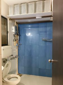 Common Bathroom Image of 850 Sq.ft 2 BHK Apartment / Flat for rent in Raunak City Sector IV D10, Kalyan West Kalyan for Rs. 17000