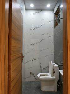 Common Bathroom Image of 1300 Sq.ft 3 BHK Builder Floor for sale in Indirapuram Ghaziabad for Rs. 10800000