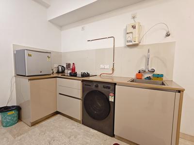 Kitchen Image of 400 Sq.ft 1 RK Studio for rent in Hiranandani Solitaire, Thane West Thane for Rs. 30000