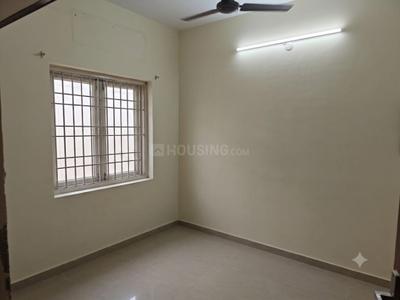 Bedroom Image of 740 Sq.ft 2 BHK Apartment / Flat for sale in Vadapalani Chennai for Rs. 10300000