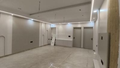 Living Room Image of 1900 Sq.ft 4 BHK Builder Floor for sale in Kaushambi Ghaziabad for Rs. 24600000
