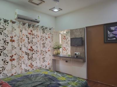 Bedroom Image of 1350 Sq.ft 3 BHK Apartment / Flat for rent in Adani The Meadows, Shantigram Ahmedabad for Rs. 45000