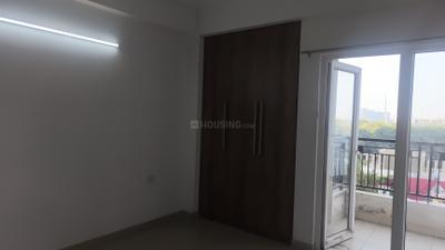 Bedroom Image of 1995 Sq.ft 3.5 BHK Apartment / Flat for sale in Gulshan Ikebana, Sector 143 Noida for Rs. 32000000