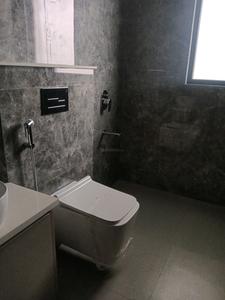 Common Bathroom Image of 2025 Sq.ft 3 BHK Apartment / Flat for sale in Emaar Palm Heights, Sector 77 Gurgaon for Rs. 27600000
