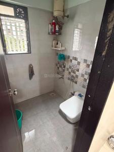 Bathroom Image of 475 Sq.ft 1 BHK Apartment / Flat for sale in Andheri West Mumbai for Rs. 15500000