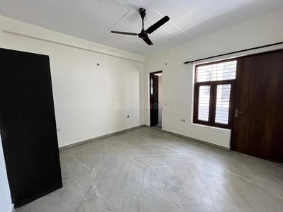 Bedroom Image of 1600 Sq.ft 2 BHK Builder Floor for rent in Sector 45 Noida for Rs. 26000